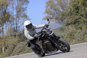 Zvuk ticha: vývoj charakteru modelu Honda WN7